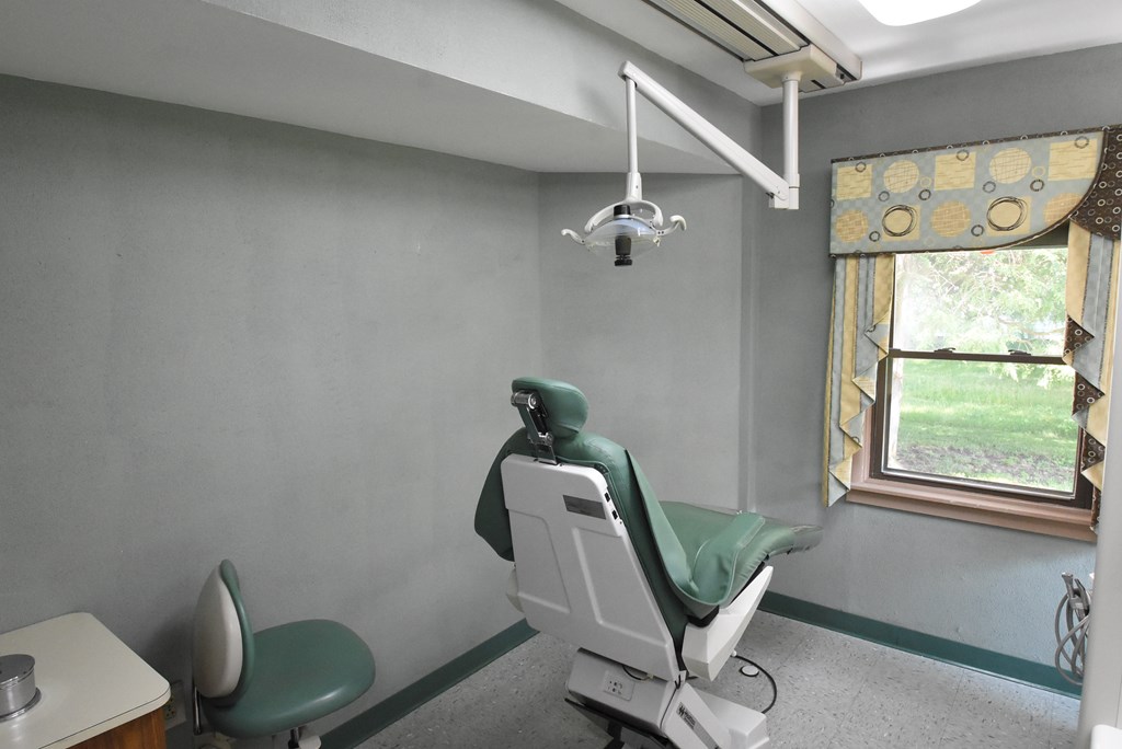 Dentil Room